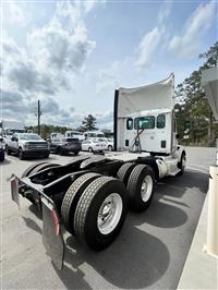 2016 Peterbilt 579 DAYCAB AUTOMATIC