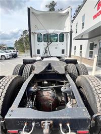 2016 Peterbilt 579 DAYCAB AUTOMATIC