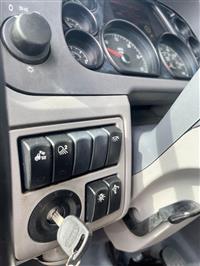 2016 Peterbilt 579 DAYCAB AUTOMATIC