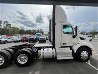 2016 Peterbilt 579 DAYCAB AUTOMATIC