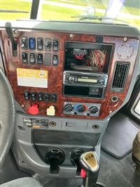2014 Mack CXU613 DAY CAB