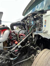 2014 Mack CXU613 DAY CAB