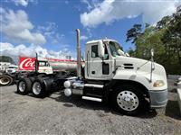 2014 Mack CXU613 DAY CAB