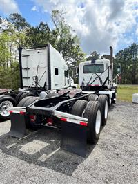 2014 Mack CXU613 DAY CAB