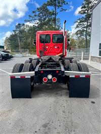 2019 Freightliner Cascadia 113