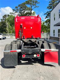 2012 Peterbilt 587