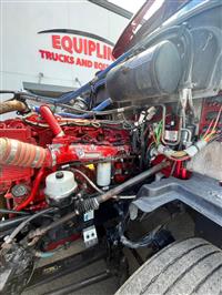 2012 Peterbilt 587