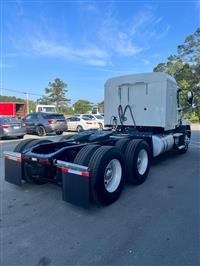 2017 Mack CXU613 FLAT TOP SLEEPER