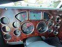 2017 Mack CXU613 FLAT TOP SLEEPER