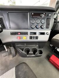 2021 Freightliner CASCADIA 126 DAY CAB 