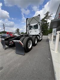 2021 Freightliner CASCADIA 126 DAY CAB 