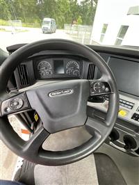 2021 Freightliner CASCADIA 126 DAY CAB 