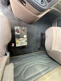 2013 Freightliner DC113