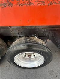 2013 Freightliner DC113