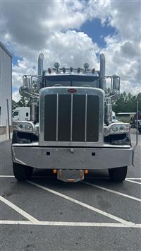 2019 Peterbilt 389