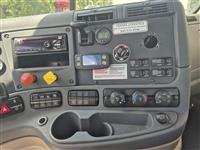 2018 Freightliner Cascadia 125