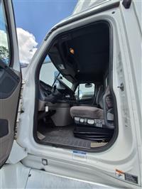 2018 Freightliner Cascadia 125