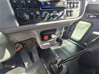 2012 Peterbilt 384