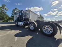 2012 Peterbilt 384