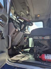 2012 Peterbilt 384