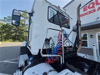 2015 Mack CXU613 DAY CAB