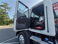2015 Mack CXU613 DAY CAB