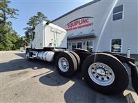 2018 Mack CXU 613 MID ROOF SLEEPER