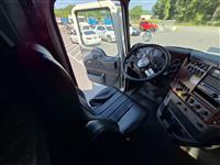 2018 Mack CXU 613 MID ROOF SLEEPER