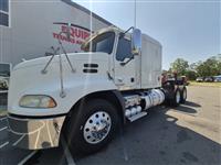 2018 Mack CXU 613 MID ROOF SLEEPER