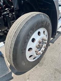 2016 Mack CXU613 DAY CAB