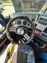 2016 Mack CXU613 DAY CAB