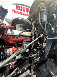 2016 Mack CXU613 DAY CAB