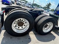 2016 Mack CXU613 DAY CAB