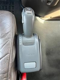 2017 Volvo VNL