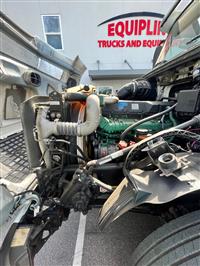 2017 Volvo VNL