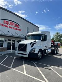2017 Volvo VNL