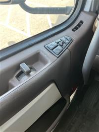 2017 Volvo VNL