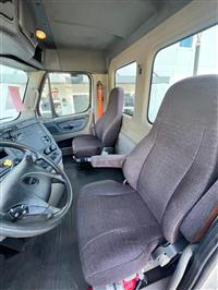 2016 Freightliner CASCADIA 125 DAY CAB