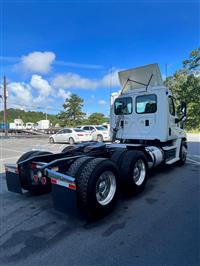 2016 Freightliner CASCADIA 125 DAY CAB