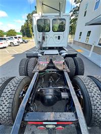 2016 Freightliner CASCADIA 125 DAY CAB