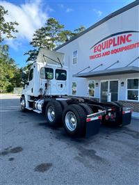 2016 Freightliner CASCADIA 125 DAY CAB