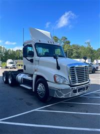 2016 Freightliner CASCADIA 125 DAY CAB