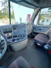 2016 Freightliner CASCADIA 125 DAY CAB