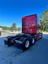 2020 Freightliner Cascadia 125