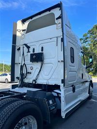 2019 Freightliner PT126SLP