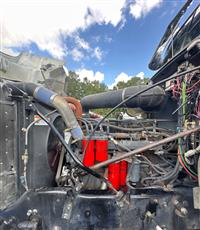 1999 Mack CL713 SLEEPER