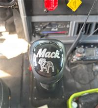 1999 Mack CL713 SLEEPER