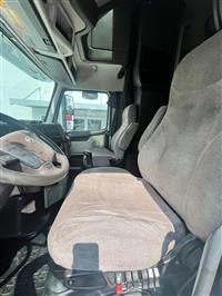 2016 Volvo VNL