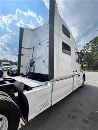 2016 Volvo VNL