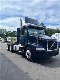 2013 Volvo VNM